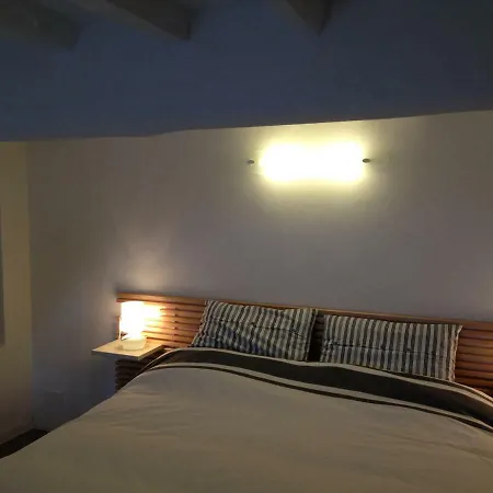 Il Noce Tatil Evi Marciana (Isola d'Elba)